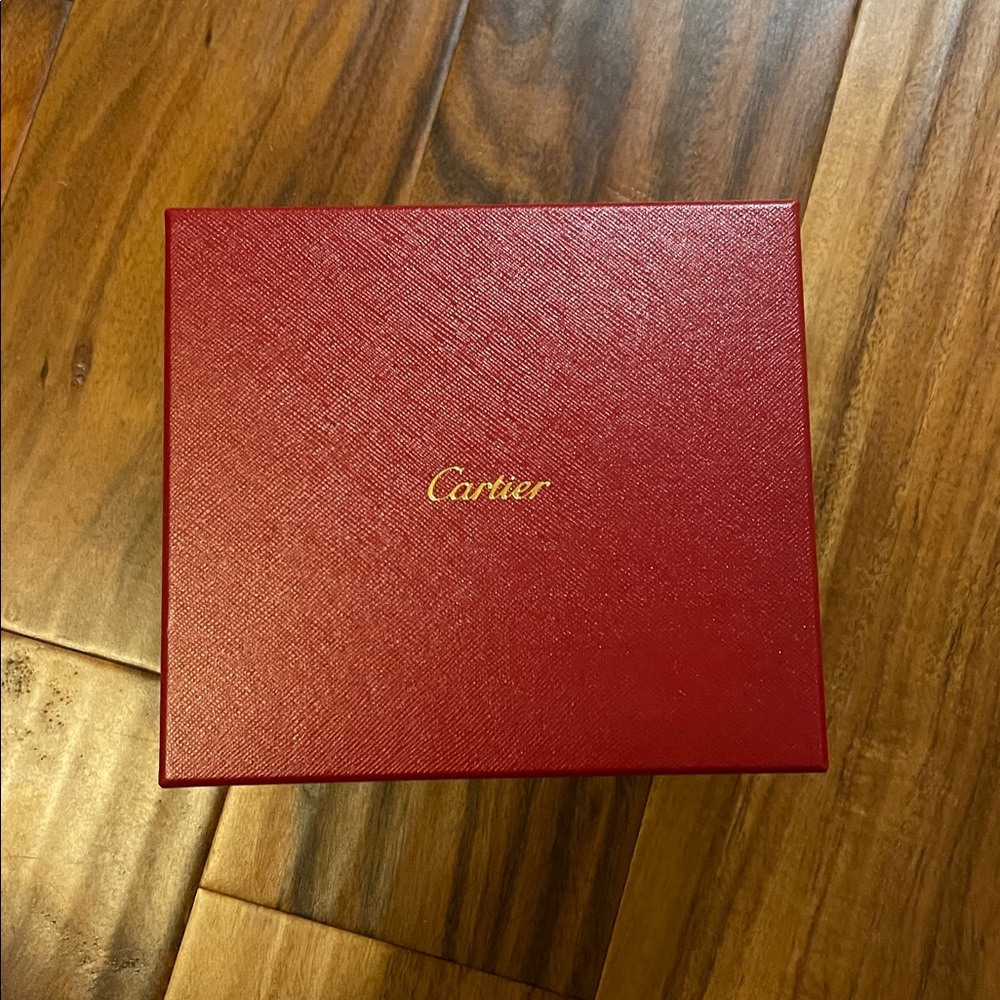 Cartier Luxurious Red Box for gifts - Picture 3 of 4
